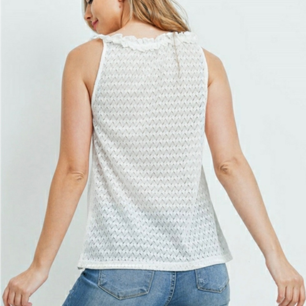 New! Ruffle Feminine Lace Halter Sleeveless Eyelet Zig zag Lined Front USA Top! - Picture 4 of 5